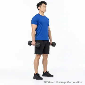 ダンベルリバースカールの開始姿勢